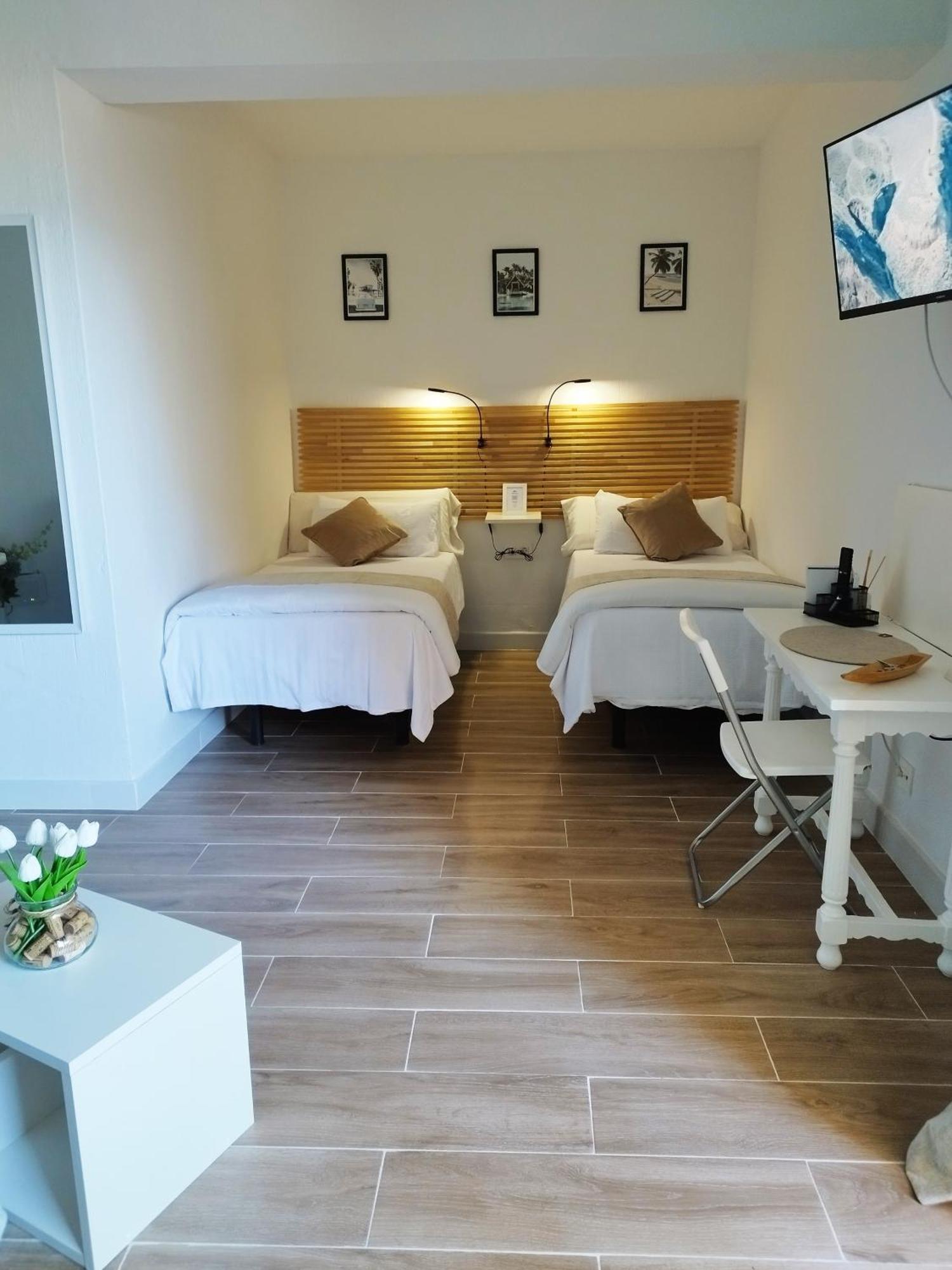 Amazing Front Sea View Studio. Marbella Centre Dış mekan fotoğraf